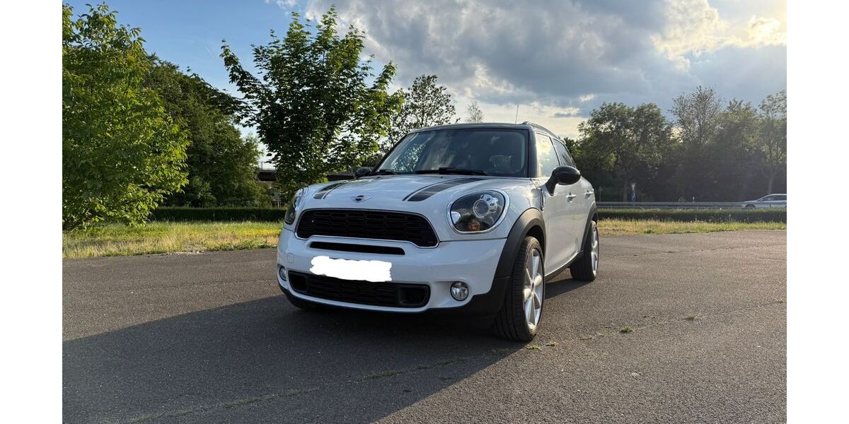 Mini Countryman S (Cooper) 135.000 km 9.950 &euro; Ergolding 84030