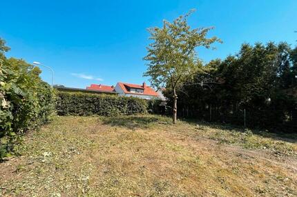 Doppelhaushälfte auf Eckgrundstück in Waldrandlage + Anbauoption