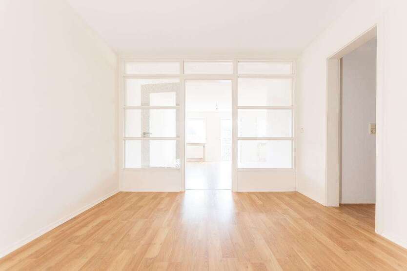 Wohnung zum Mieten in Chemnitz 420 € 72.03 m² 3 zimmer