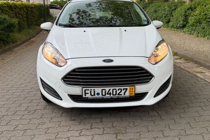 Ford Fiesta 125.000 km 3.700 &euro; fürth 90765