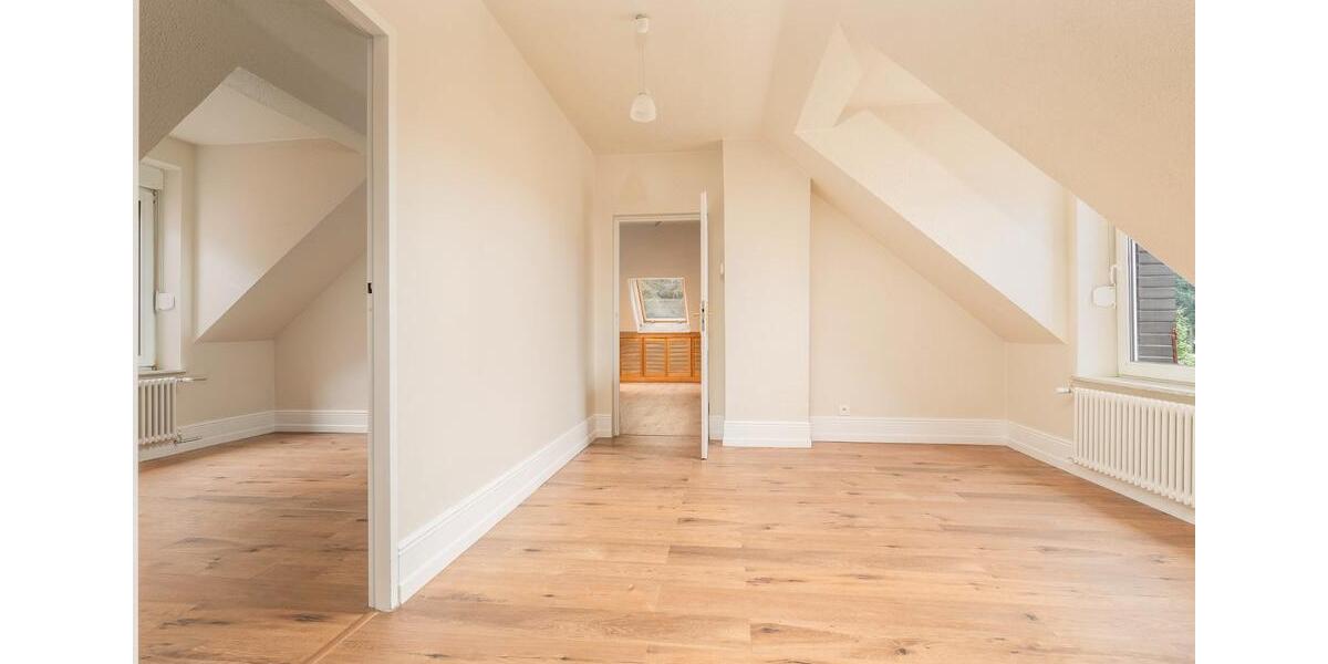 Villa Pasewalk - 8 Zimmer, 420 m&sup2;, 697.000&euro; | Angebot:26135400