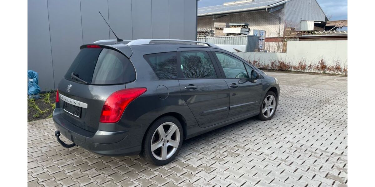 Peugeot 308 115.000 km 5.500 &euro; MUNSTER 48165