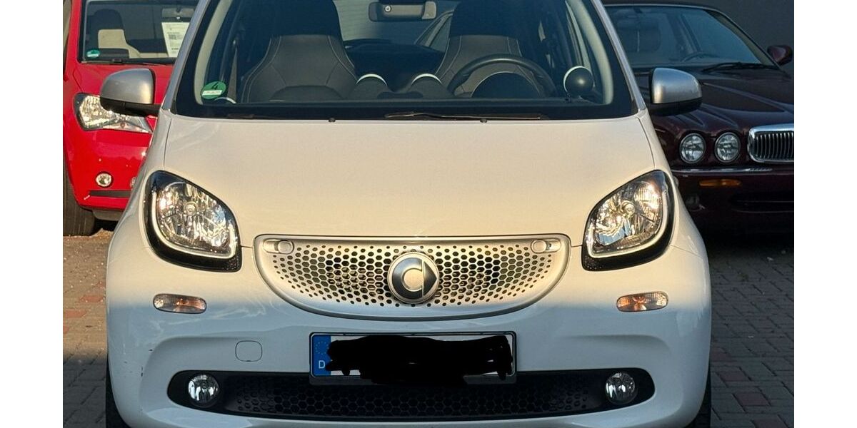 Smart ForFour 106.728 km 6.900 &euro; ESSLINGEN 73728