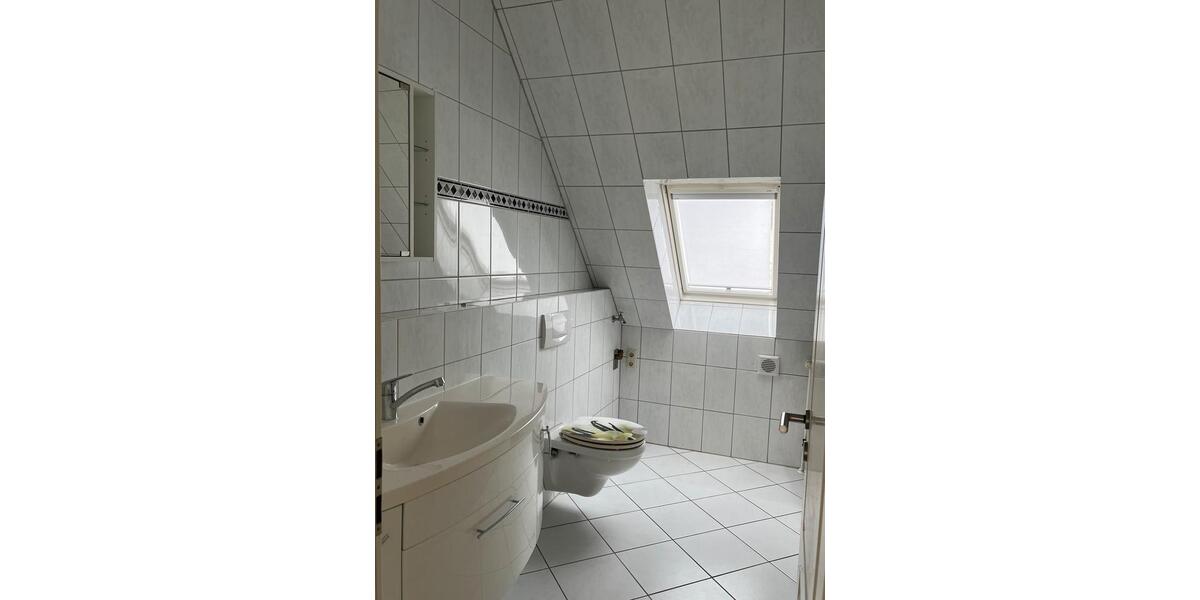 Dachgeschoßwohnung Soltau - 4 Zimmer, 102 m&sup2;, 214.200&euro; | Angebot:27298169