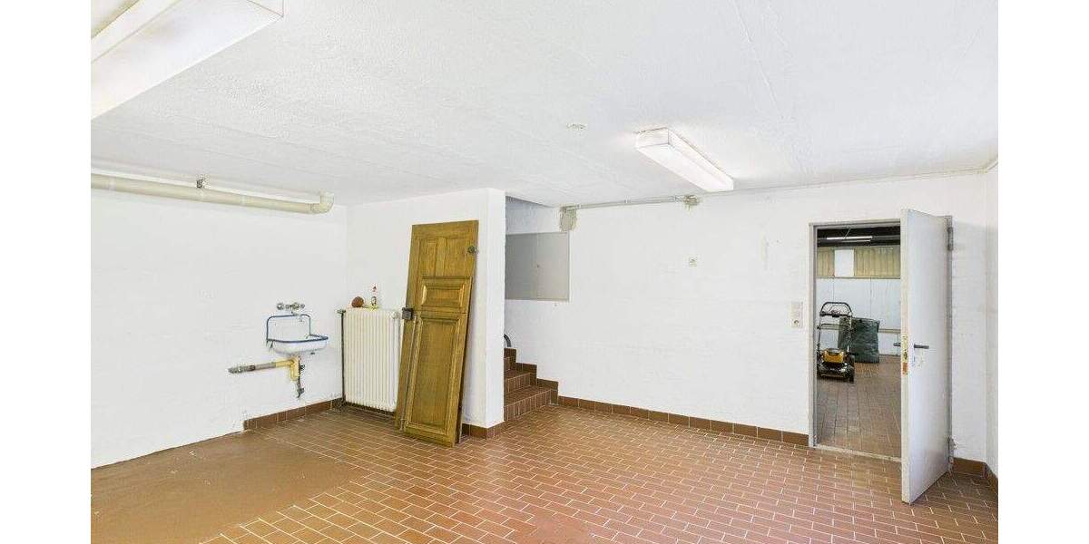 Einfamilienhaus Bruch - 4 Zimmer, 292 m&sup2;, 349.000&euro; | Angebot:25662315
