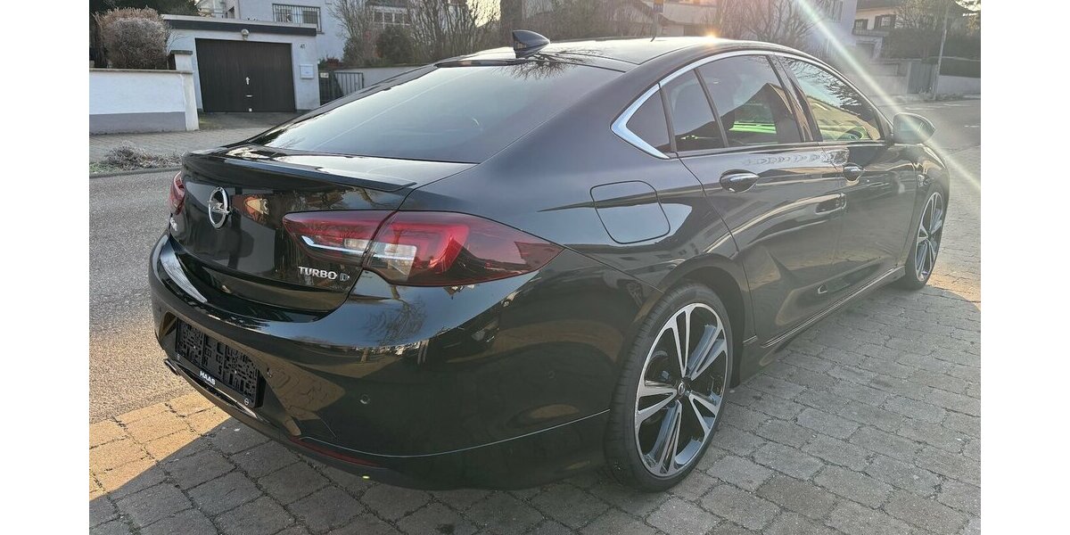 Opel Insignia B 2.0 CDTi Grand Sport OPC Line 144.500 km 11.990 &euro; Neckarsulm 74172