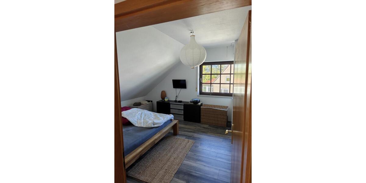 Dachgeschoßwohnung Hille - 3 Zimmer, 85 m&sup2;, 740&euro; | Angebot:26271507