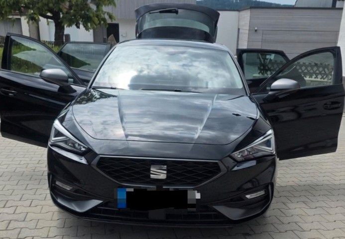 Seat Leon 84.000 km 17.000 &euro; Regen 94209
