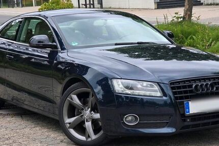 Audi A5 230.000 km 4.111 &euro; Köln 51145
