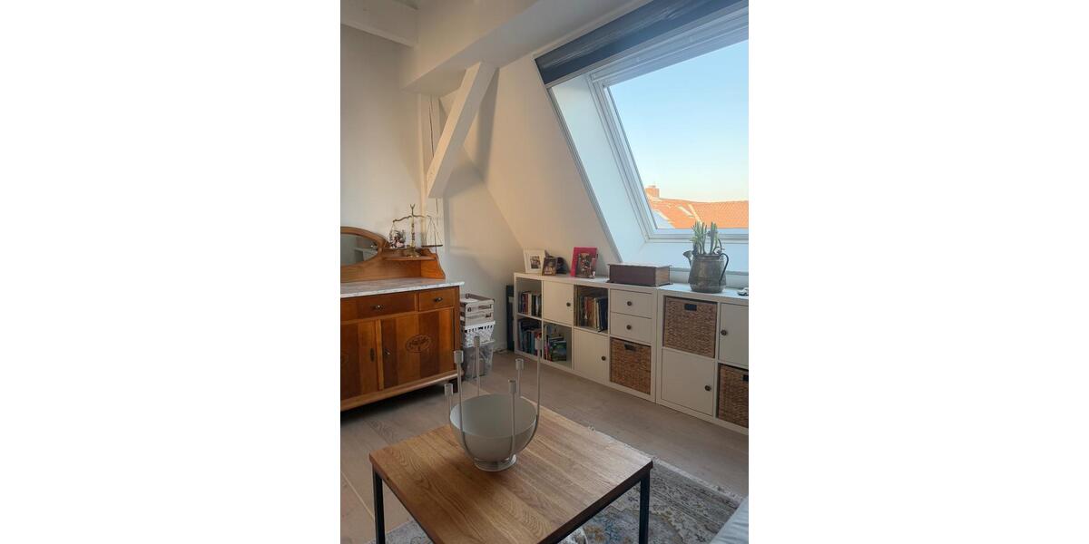 Dachgeschoßwohnung Schwülper - 4 Zimmer, 120 m&sup2;, 1.450&euro; | Angebot:25392863
