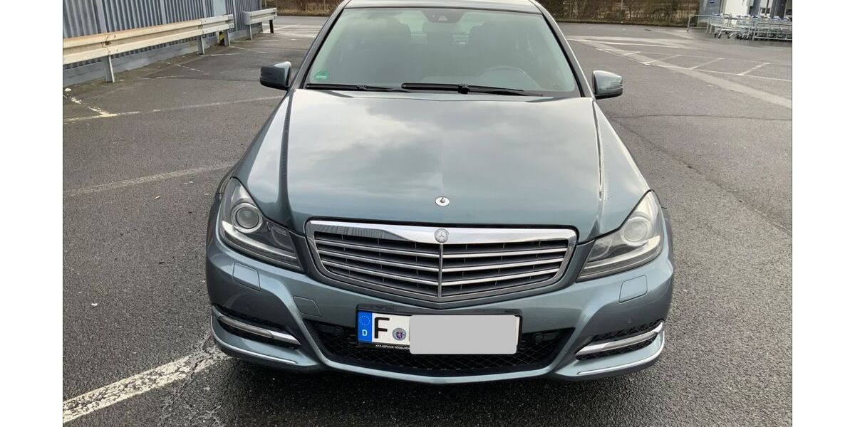 Mercedes-Benz C 250 194.000 km 10.999 &euro; Frankfurt am Main 60439