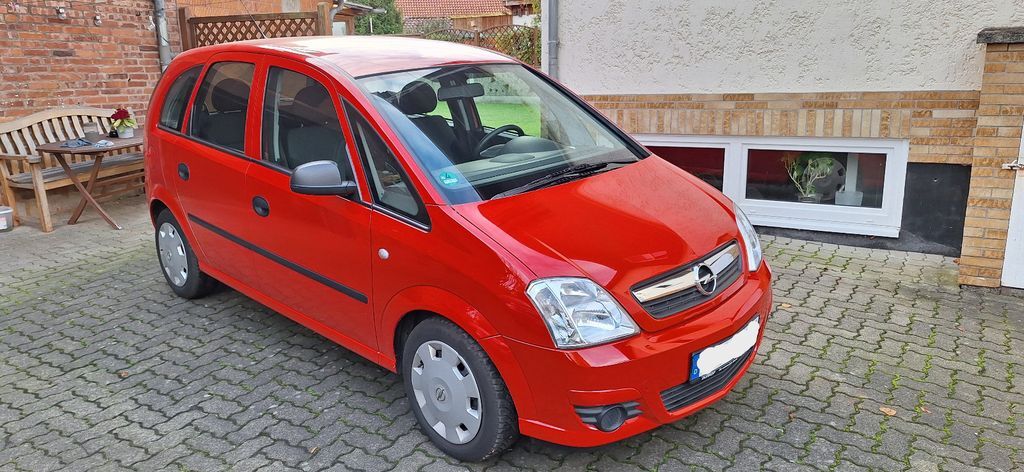 Opel Meriva 30.684 km 4.900 € Seulingen 37136