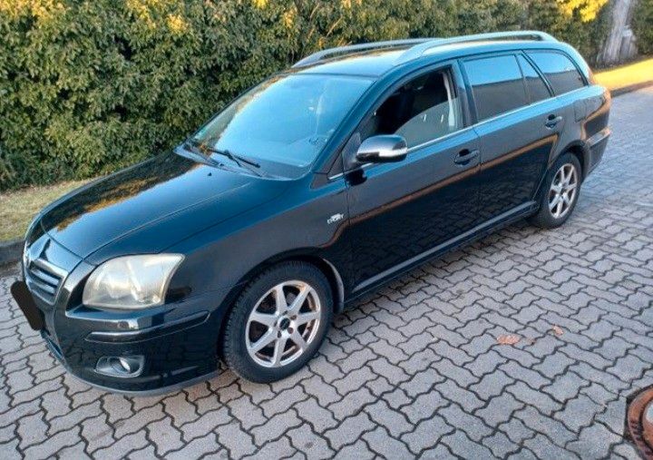 Toyota Avensis 246.700 km 1.850 &euro; Güstrow 18273