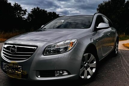 Opel Insignia 147.000 km 4.700 &euro; Oldenburg 26133
