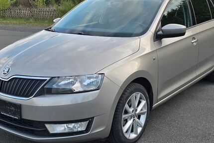 Skoda Rapid 103.500 km 9.299 &euro; Horn-Bad Meinberg 32805