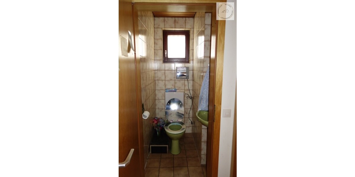 1 Familienhaus mit Potenzial und sehr großem Garten - Einfamilienhaus Straubenhardt Pfinzweiler | Angebot:26161018