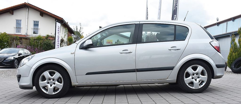 Opel Astra 126.000 km 2.800 &euro; Buchloe 86807