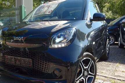 Smart forTwo 18.600 km 13.490 &euro; Berlin 12305