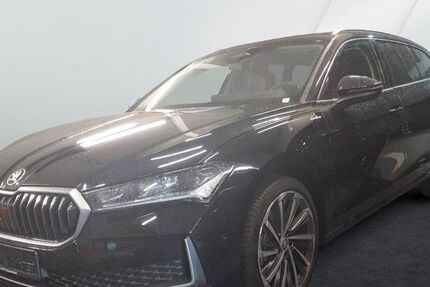 Skoda Superb 13.885 km 47.385 € Hof 95032