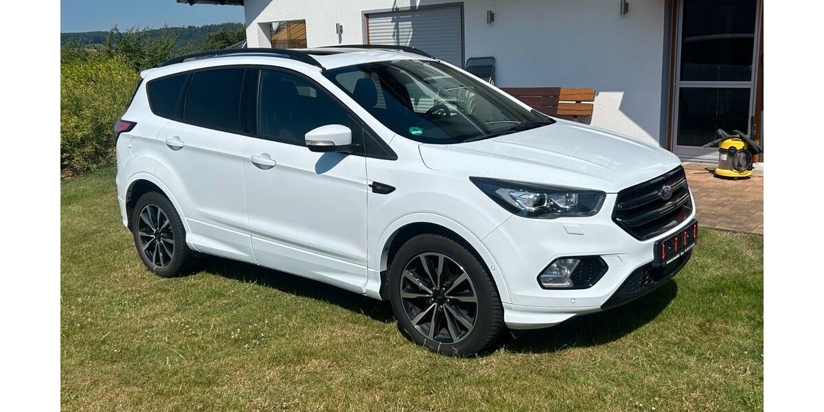 Ford Kuga 50.250 km 18.200 &euro; Glauburg 63695