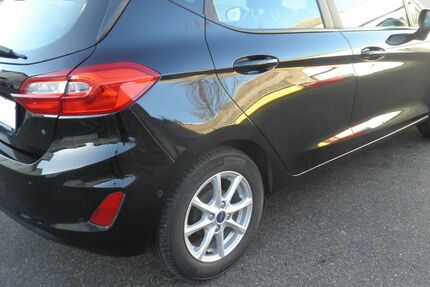 Ford Fiesta 85.600 km 9.450 &euro; Iserlohn 58636