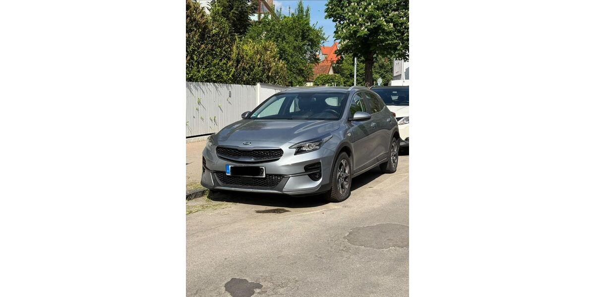 Kia XCeed 43.500 km 16.400 &euro; Augsburg 86153