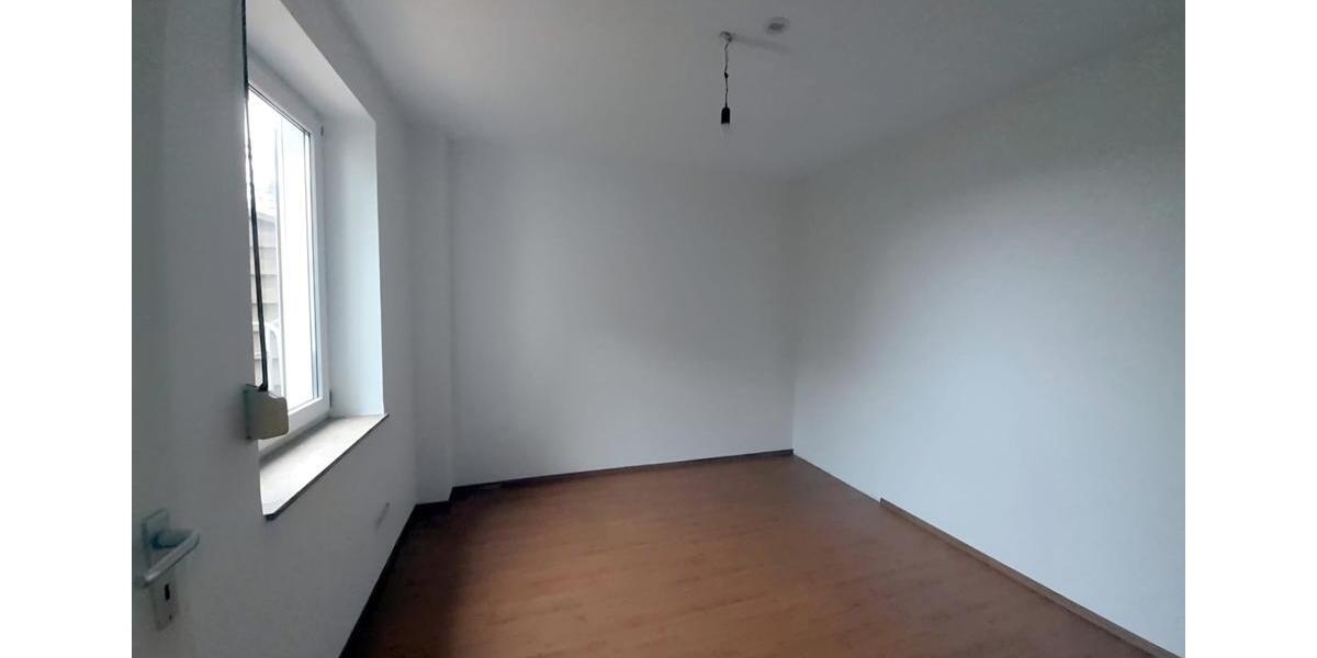 Etagenwohnung Remscheid Lüttringhausen - 2 Zimmer, 40 m&sup2;, 115.000&euro; | Angebot:25858352