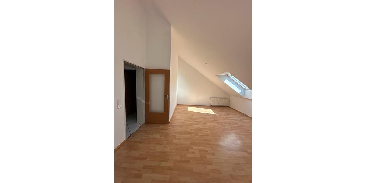 Dachgeschoßwohnung Bad Schussenried - 1 Zimmer, 55 m&sup2;, 850&euro; | Angebot:26380277