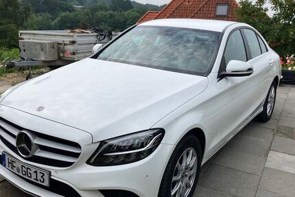 Mercedes-Benz C 200 61.000 km 22.699 &euro; Vlotho 32602