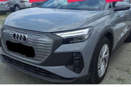 Audi Q4 e-tron 46.409 km 30.880 &euro; Herrenberg 71083