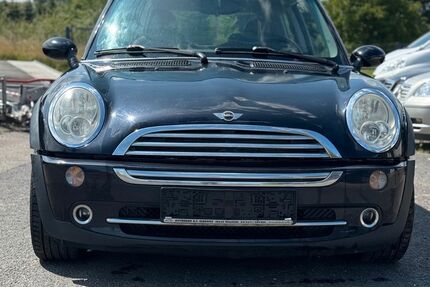 Mini ONE 270.036 km 1.700 € Gelenberg 53539
