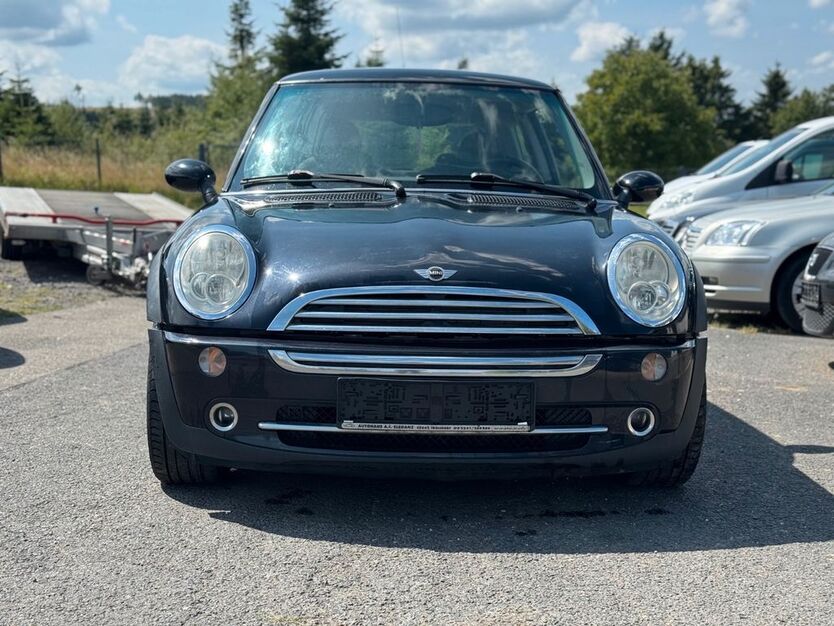 Mini ONE 270.036 km 1.700 € Gelenberg 53539