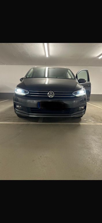 VW Touran 86.500 km 22.500 € Bremen 28279