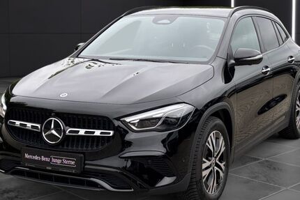 Mercedes-Benz GLA 200 12.300 km 36.769 &euro; Bernburg 06406