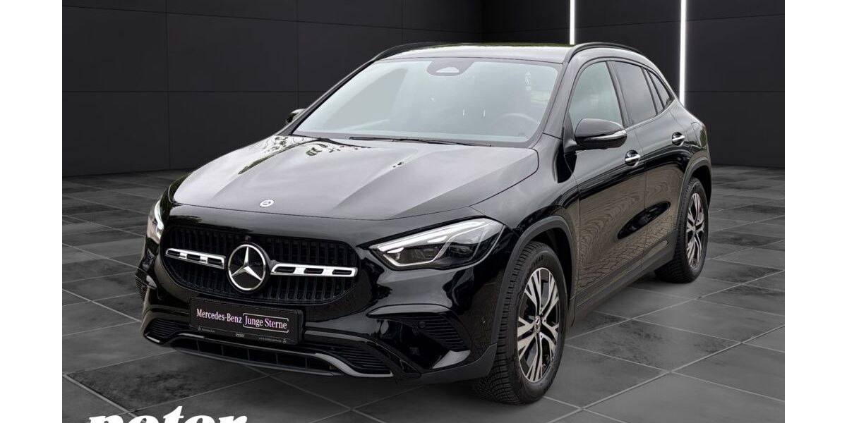 Mercedes-Benz GLA 200 12.300 km 36.769 &euro; Bernburg 06406