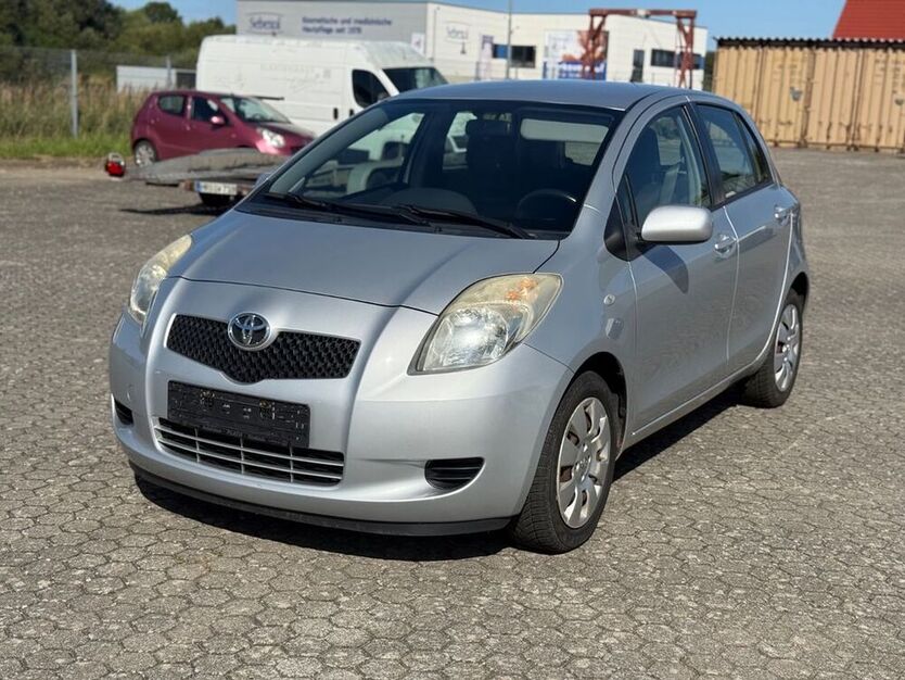 Yaris