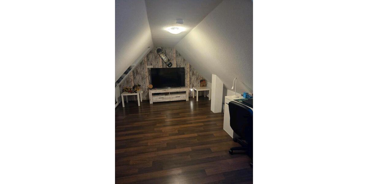 Einfamilienhaus Krummhörn - 7 Zimmer, 145 m&sup2;, 1.200&euro; | Angebot:25401659