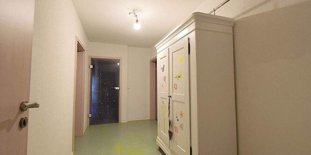 Mehrfamilienhaus, Wohnhaus Böbingen an der Rems Böbingen - 7 Zimmer, 224 m&sup2;, 600.000&euro; | Angebot:26418141