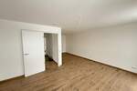 Einfamilienhaus Köfering - 4 Zimmer, 150 m&sup2;, 2.100&euro; | Angebot:25702670