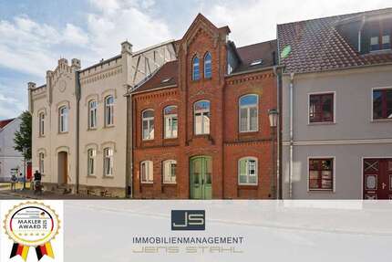 Haus zum Kaufen in RöbelMüritz 275.000 € 184 m²