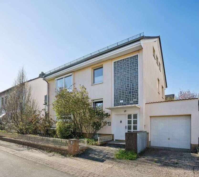 Haus zum Kaufen in Hannover 540.000 € 223 m²