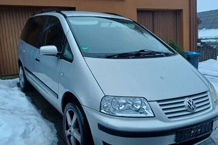 VW Sharan 246.000 km 1.250 &euro; Schotten 63679