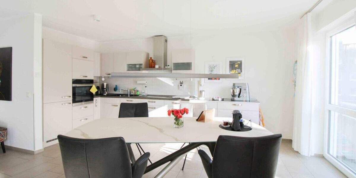 Etagenwohnung Schwerte - 3 Zimmer, 101 m&sup2;, 299.000&euro; | Angebot:24700086