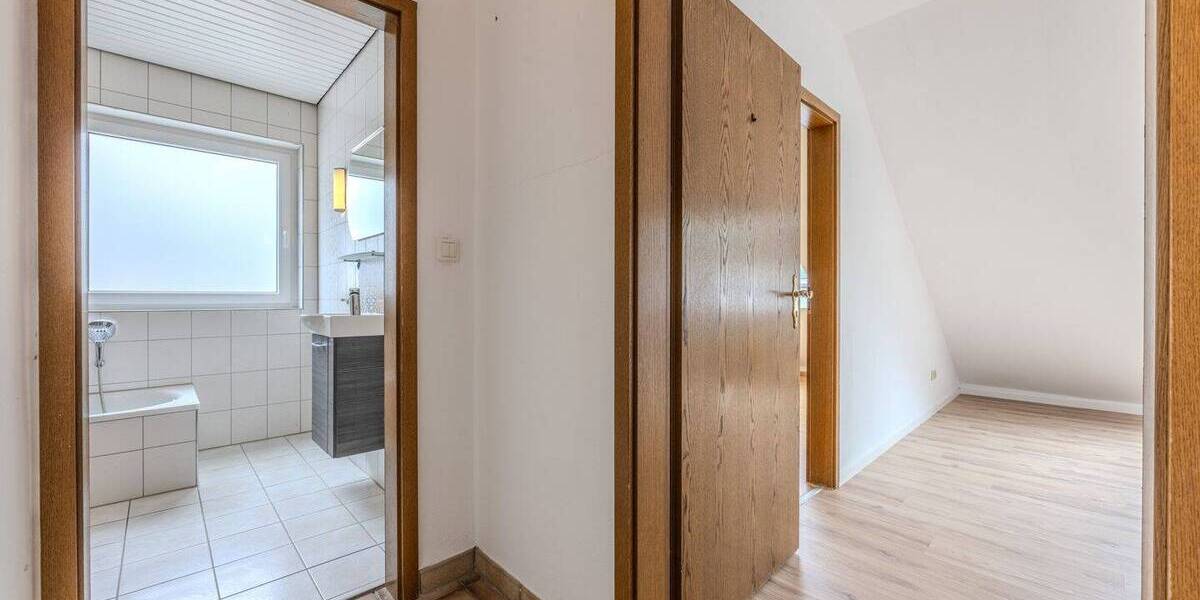 Etagenwohnung Hofheim am Taunus Hofheim - 3 Zimmer, 67 m&sup2;, 249.500&euro; | Angebot:26694836