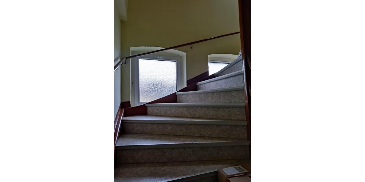 Mehrfamilienhaus, Wohnhaus Werdau - 8 Zimmer, 200 m&sup2;, 125.000&euro; | Angebot:26962795