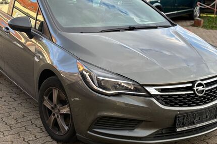 Opel Astra 71.200 km 4.900 € Göttingen 37077