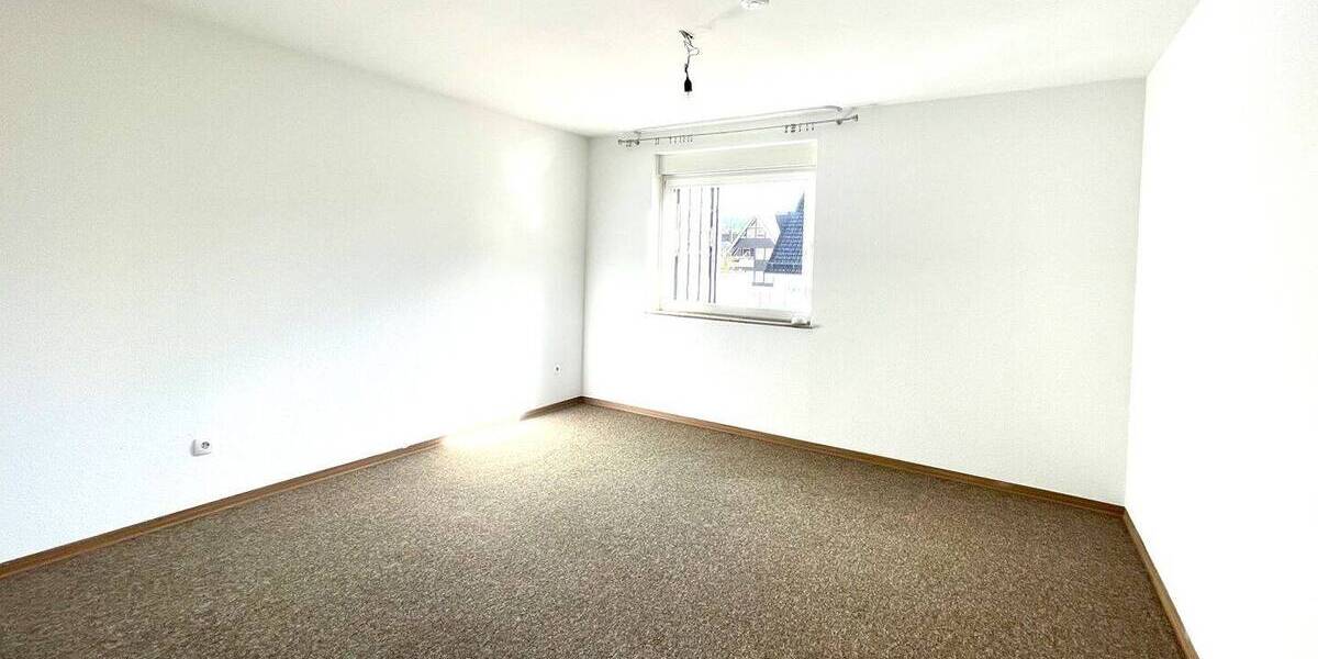 Etagenwohnung Lennestadt / Meggen Meggen - 3 Zimmer, 65 m&sup2;, 85.000&euro; | Angebot:26879520