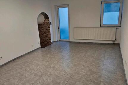 Wohnung Anröchte - 1 Zimmer, 60 m&sup2;, 700&euro; | Angebot:26223521