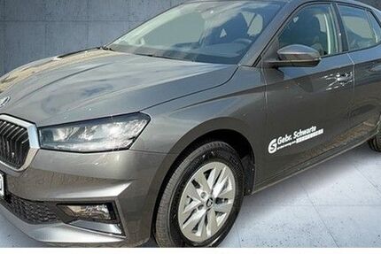 Skoda Fabia 5.000 km 22.100 &euro; Emden 26723