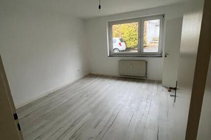 Wohnung Hagen Hagen-Mitte - 1.5 Zimmer, 37 m&sup2;, 400&euro; | Angebot:24975296